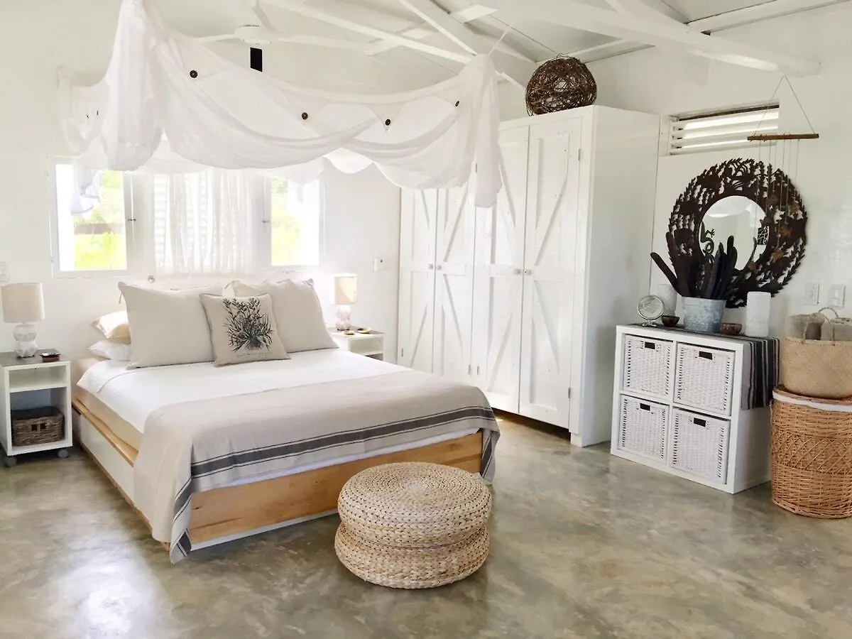 The Cottage At Javo Beach Las Galeras 0*,